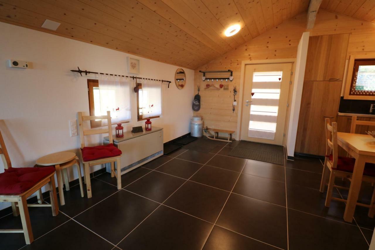 Chalet Rouge Coeur Bex Buitenkant foto